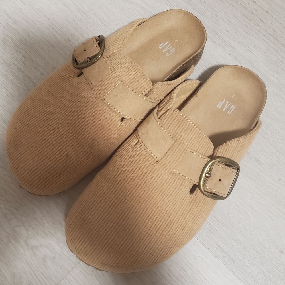 GAP Tan Corduroy Buckle Clogs